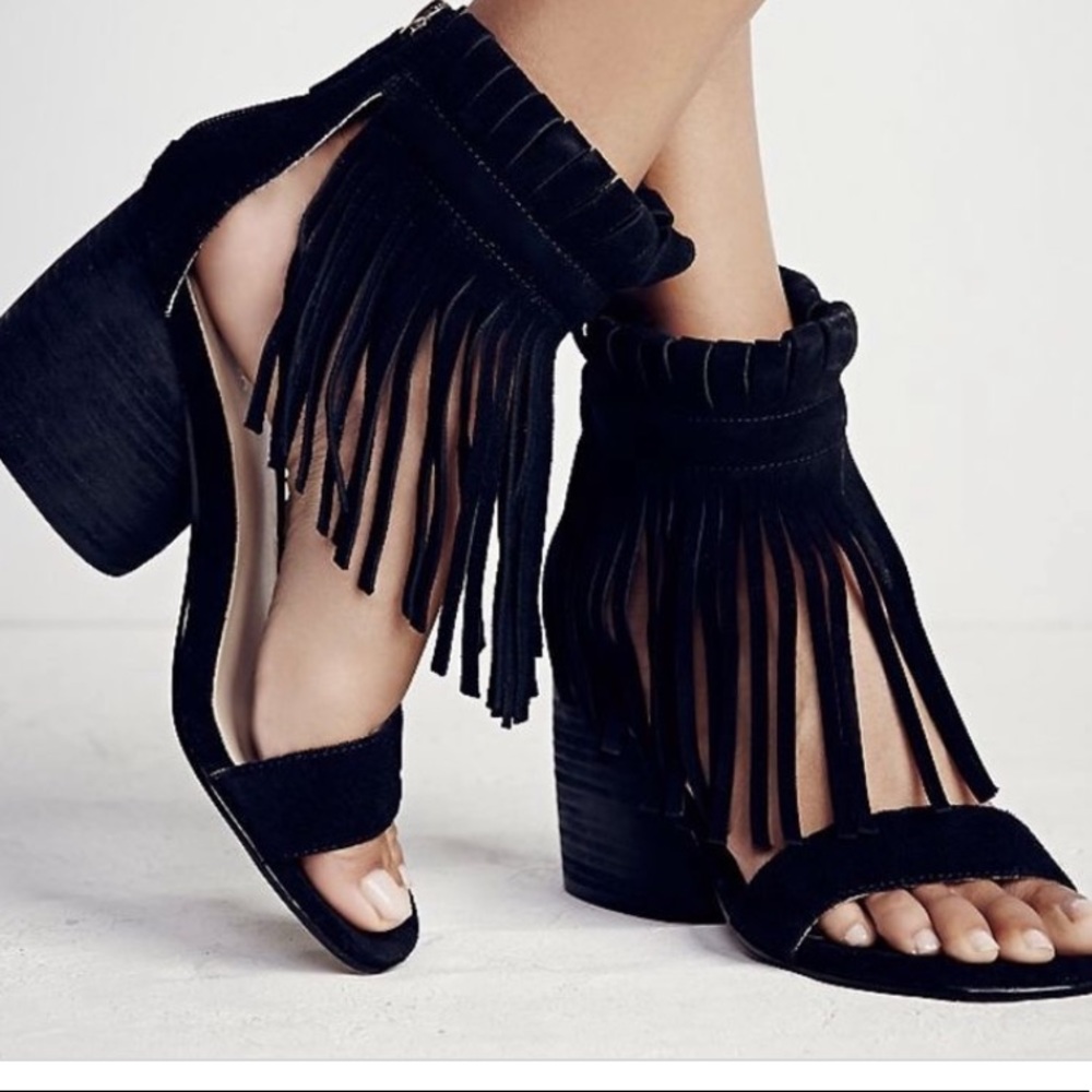 Matiko Morgan Sandals